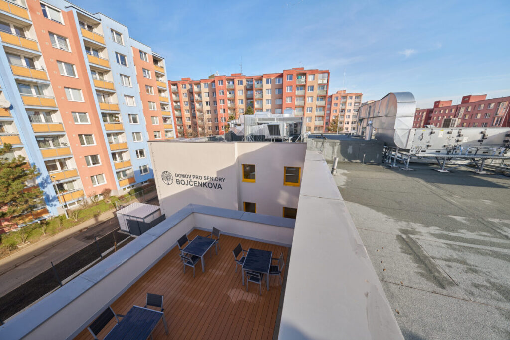 Rekonstrukce Domova seniorů Bojčenkova